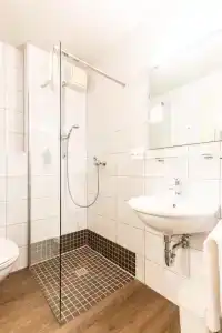 Stadthotel - 7