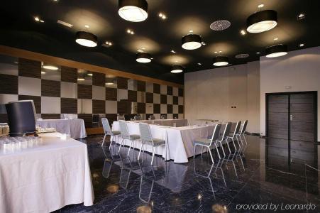 Holiday Inn Madrid - Las Tablas, An Ihg - 25