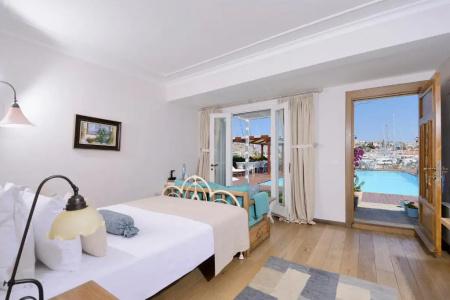 Cesme Marina Konukevi - 24