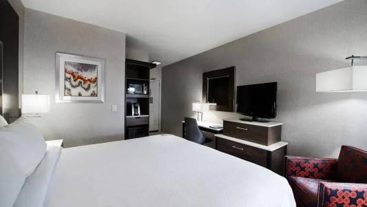 Fairfield Inn & Suites by Marriott Boston - 48