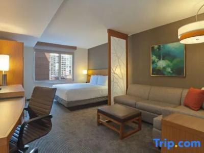 Hyatt Place Chicago River North - 37