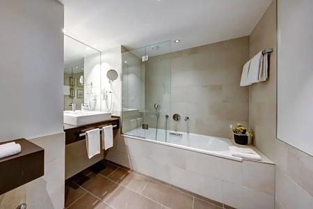 Best Western Premier Beaulac - 85