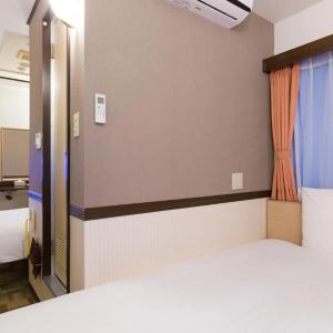 Toyoko Inn Shin-Osaka Chuo-guchi Honkan - 38