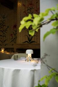 Small Luxury De Witte Lelie - 25