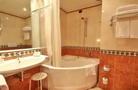 Best Western City - 12