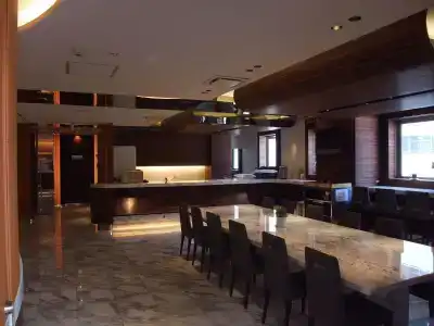 Center - 22