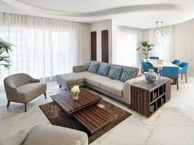 Mövenpick Downtown Dubai - 17