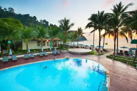 Khaolak Bayfront Resort - 12