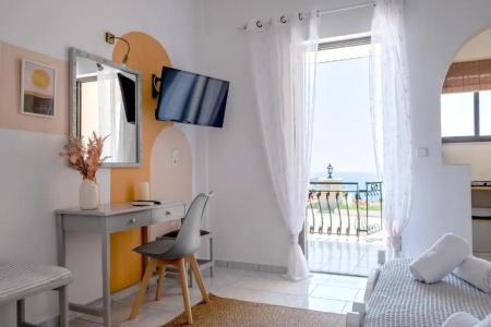 Pefkides Aegina Boutique - 71