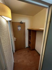 Ibis Budget Marseille Est Saint-Menet La Valentine - 44
