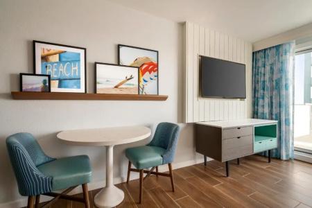 DoubleTree by Hilton Ocean City Oceanfront - 170