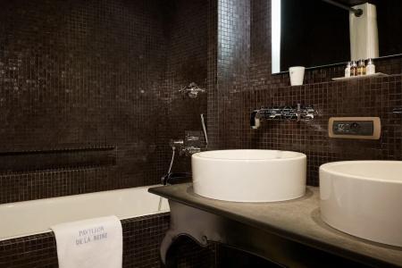 Le Pavillon de la Reine & Spa - Small Luxurys of the World - 47