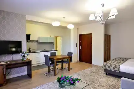ApartMiodowa - 4