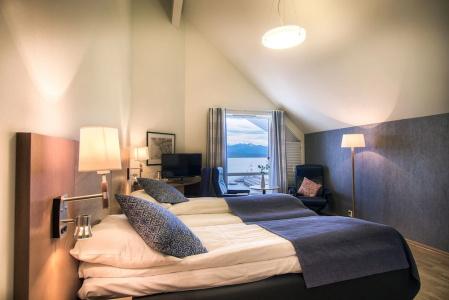 Molde Fjordstuer - by Classic Norways - 24