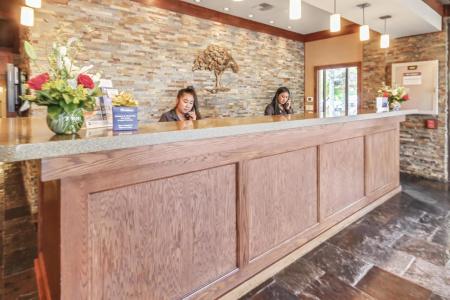 Best Western Plus Grantree Inn - 42