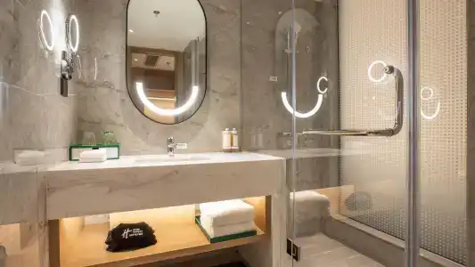 Holiday Inn Shanghai Nanjing Road, An Ihg - 7