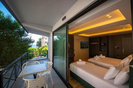 Hotel Lili - 4