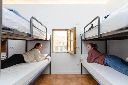 Urban - Albergue Juvenil - Youth - 64