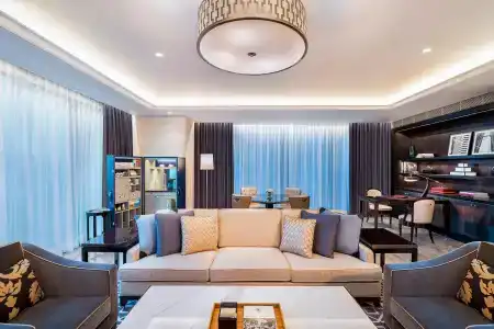 The St. Regis - 99