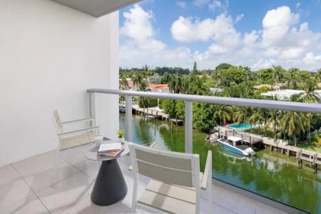 The Altair Bay Harbor - 68