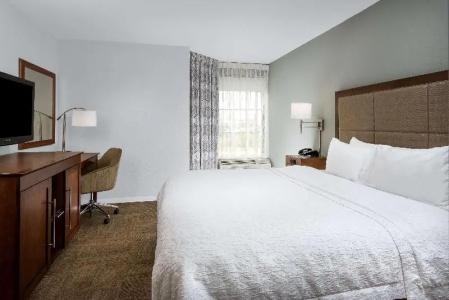Hampton Inn - Suites-Civic Center - 34
