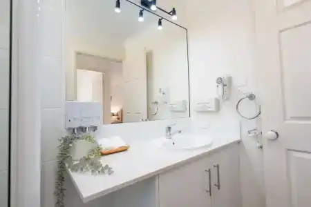 Best Western Tuscany on Tor Motor Inn - 108