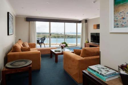 Rydges - 203