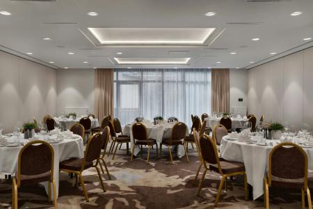 AC by Marriott - 28