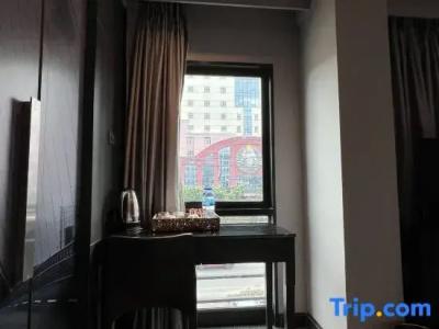 Pietra Bangkok - 78