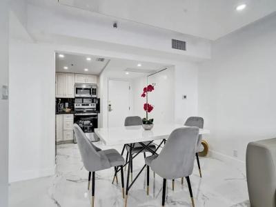 The Alexander All Suites - 272