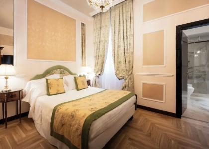 Bernini Palace - 27