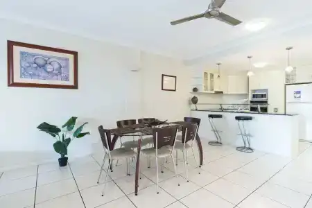 Cairns City - 22