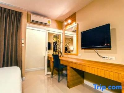 The Aim Sathorn - 76