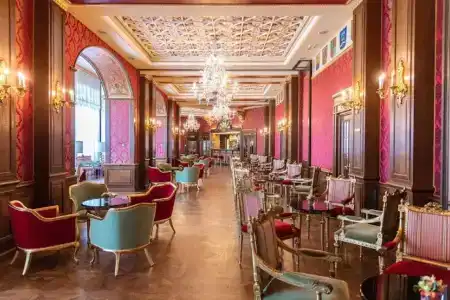 Regina Palace - 36