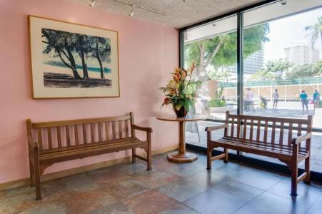 Kuhio Banyan (with Kitchenettes) - 42