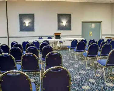 Quality Inn North - 12