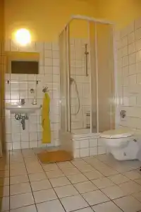 Hostel Lollis Homestay Dresden - 6