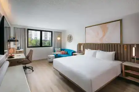 Sonesta Miami Airport - 39