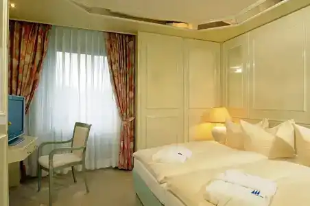 Maritim Bremen - 111