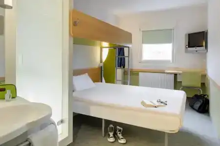 ibis budget Düsseldorf Airport - 49