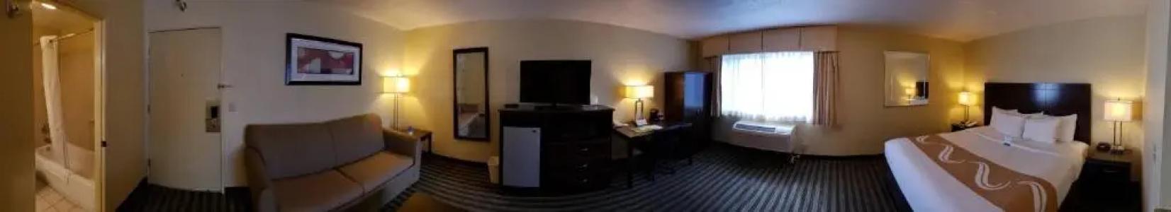 Quality Inn & Suites Vancouver - 69