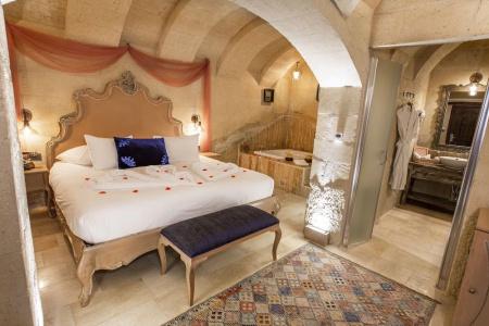 Elysion Cave Suites - 51