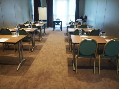 Kyriad Rouen Centre - 33