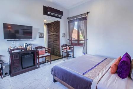Mane Boutique & Spa - 50