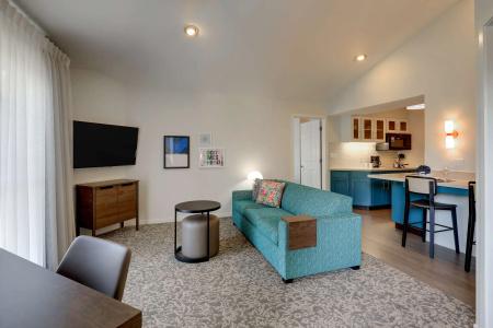Staybridge Suites - 73