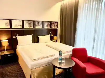 Waldhotel - 1