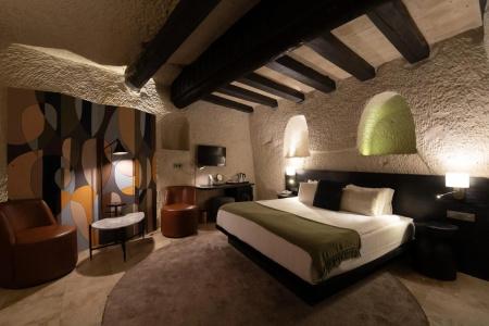 Artemis Cave Suites & Spa - 5