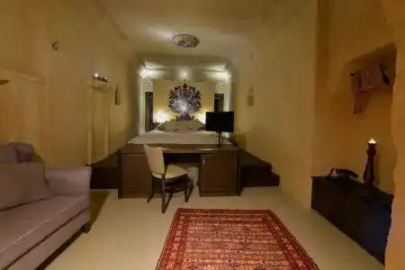 Sunak Cave Boutique - 103