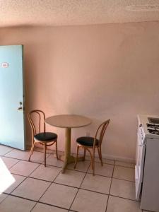 Surfside - - 58