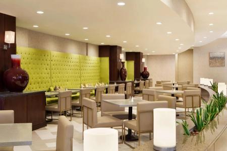 Embassy Suites Los Angeles - 19